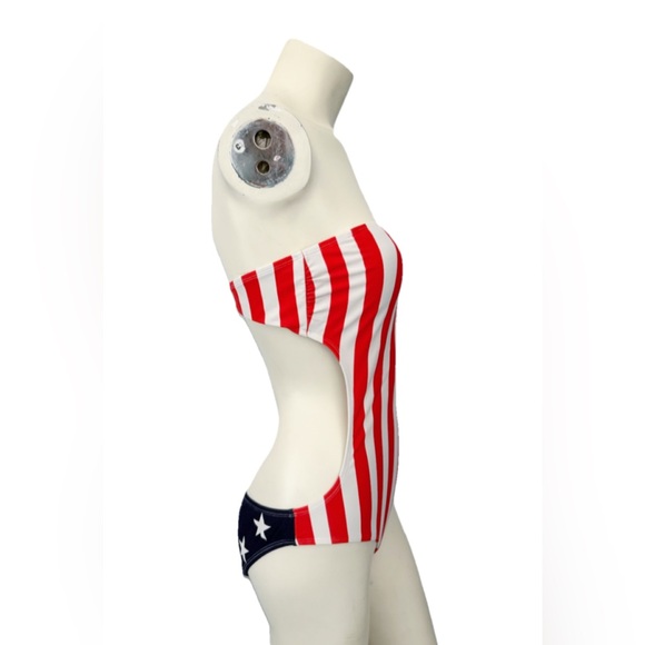 LA Hearts USA Swimsuit Women L Tube Cutout One Piece Bathing Suit Stars Stripes - Picture 2 of 15